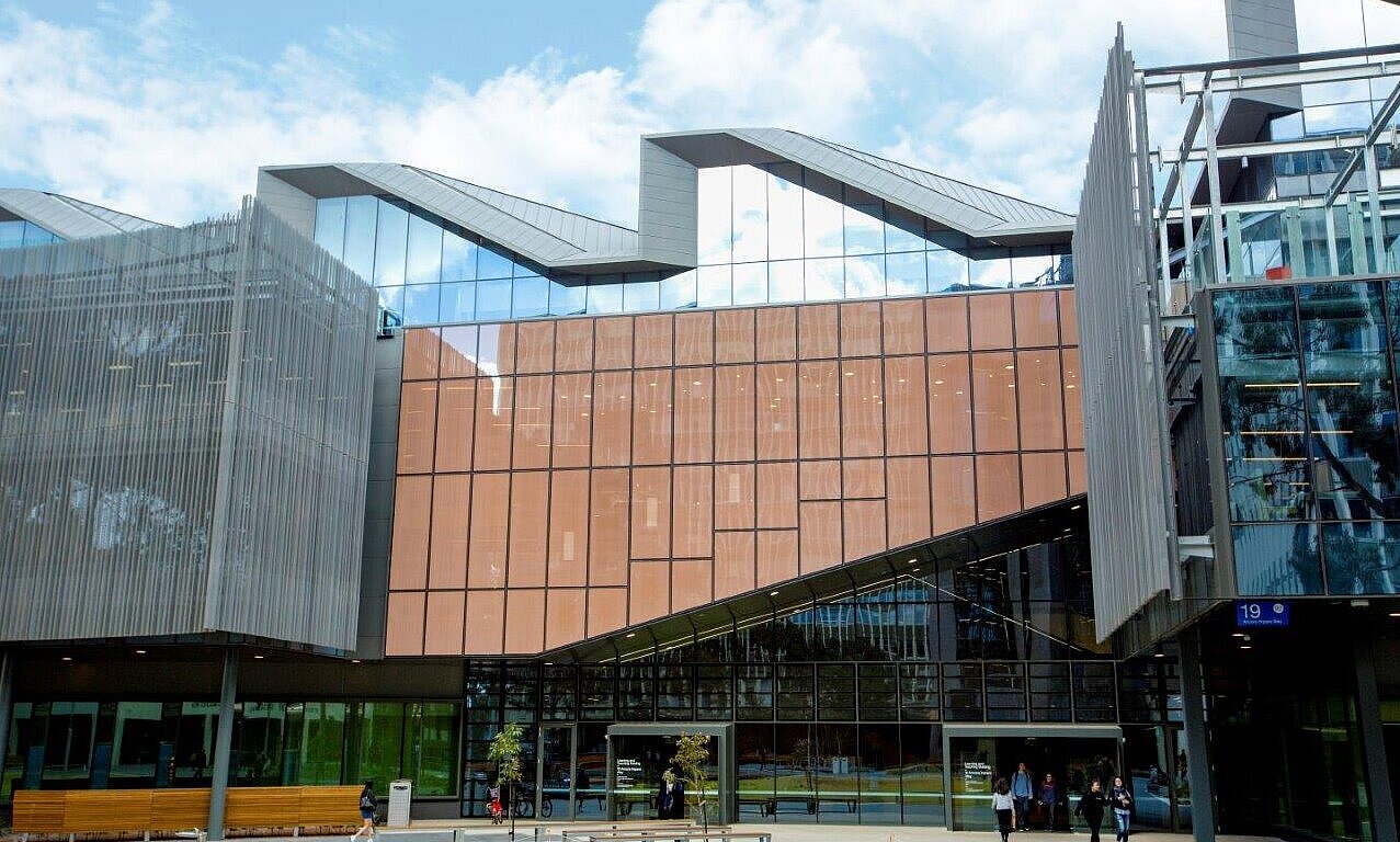 Monash University - Learning and Teaching Building