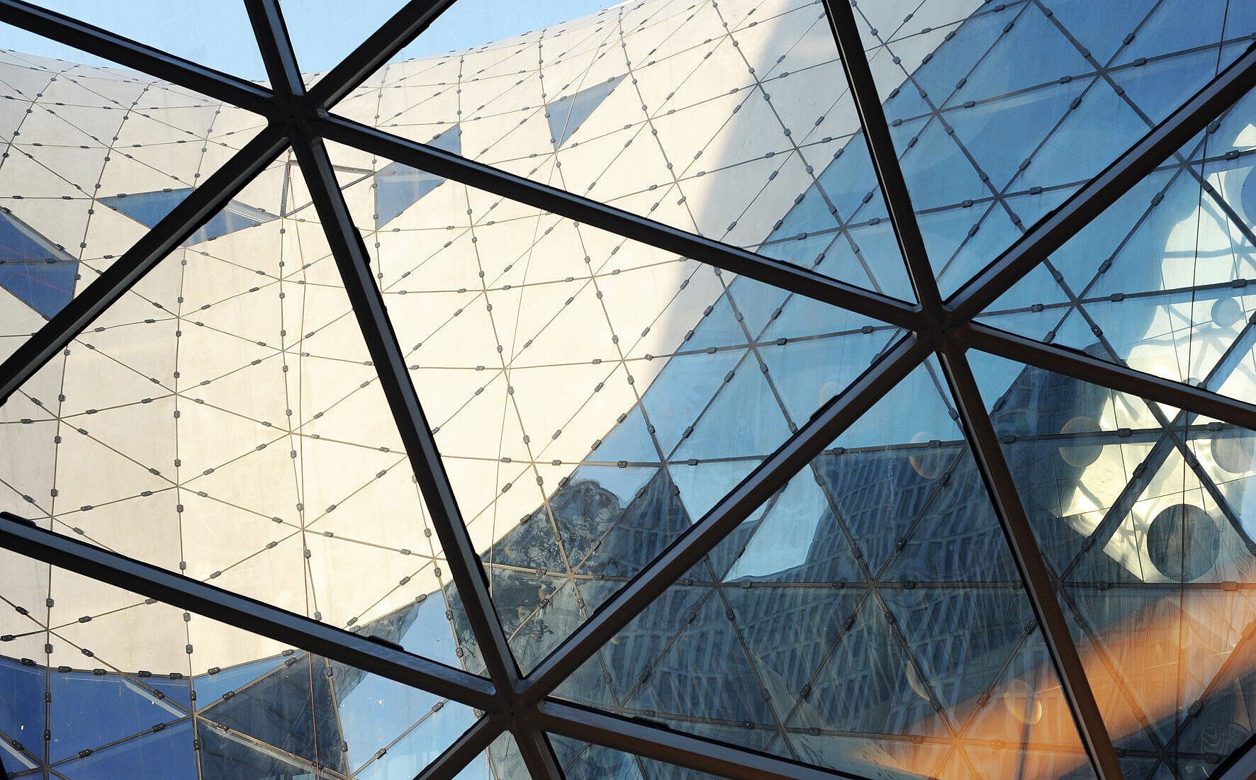 MyZeil SHOPPING-CENTER (Hoch 4)