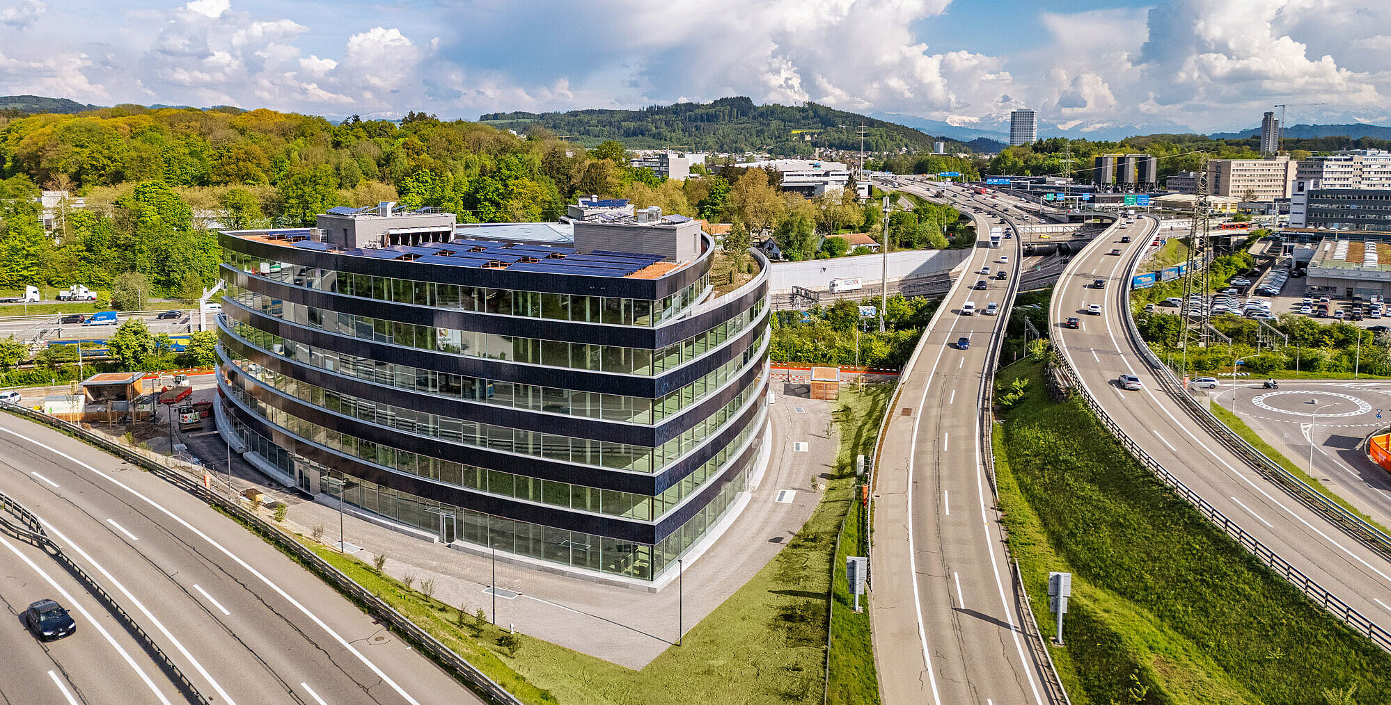 OKASOLAR 3D im Bürobau BERN 131