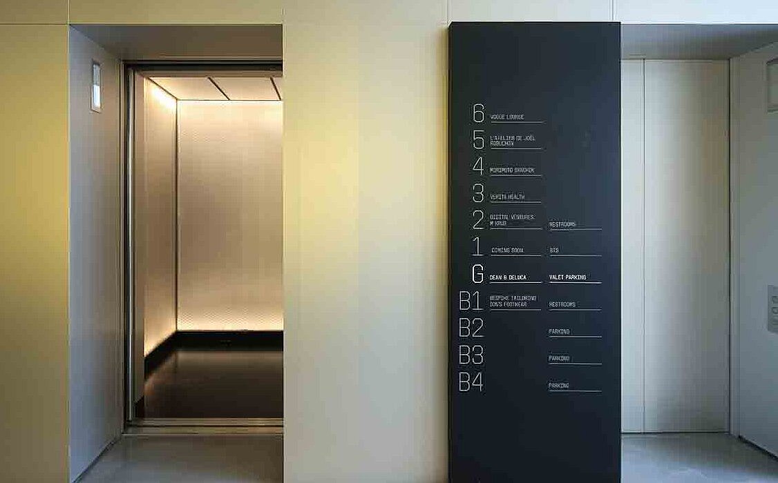 Maha Nakhon - Interior Lift Décoratio