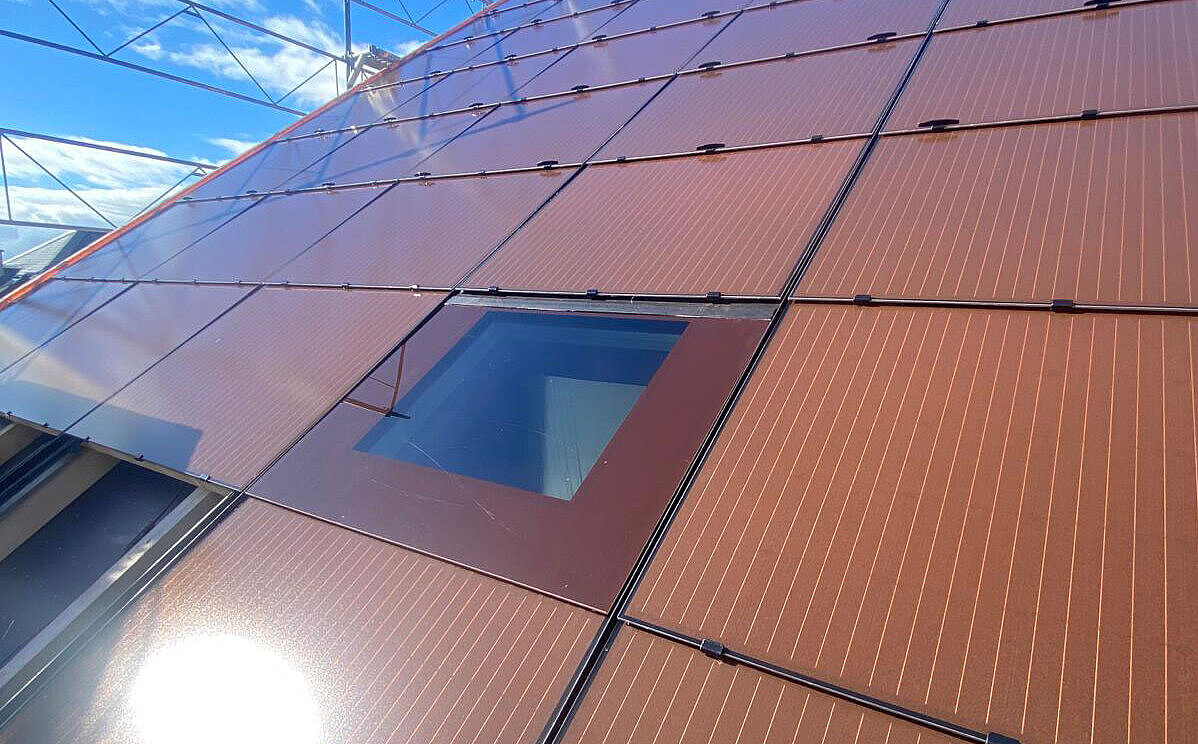 Unauffällige Solarintegration in Crissier